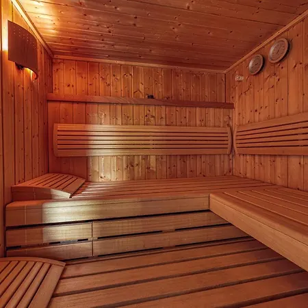 Zet - & Wellness Penzion 4*