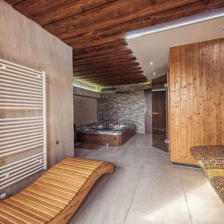 Guest house Zet - Penzion & Wellness 4*